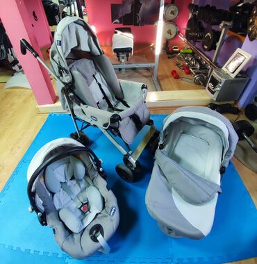 nosiljka za bebu: Trio Chicco kolica,malo korišćena i bez oštećenja.Nosiljka i