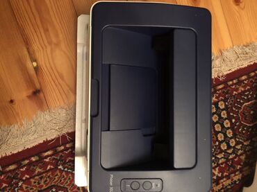 Физика: Xerox Phaser 3020 – monoxrom lazer printer Xüsusiyyətlər: - Sürət: 20