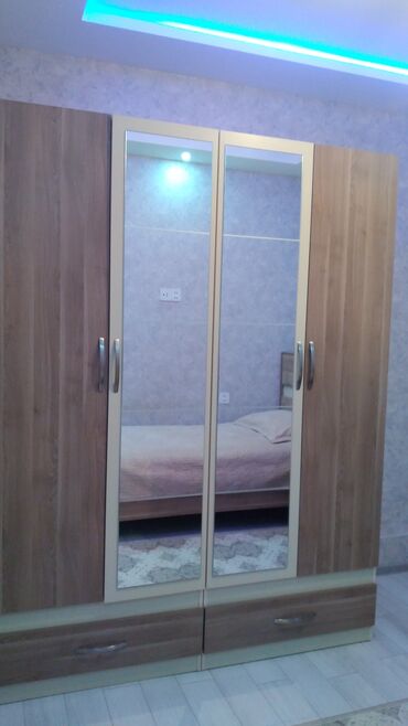 Günlük kirayə mənzillər: 3 otaqlı — 11