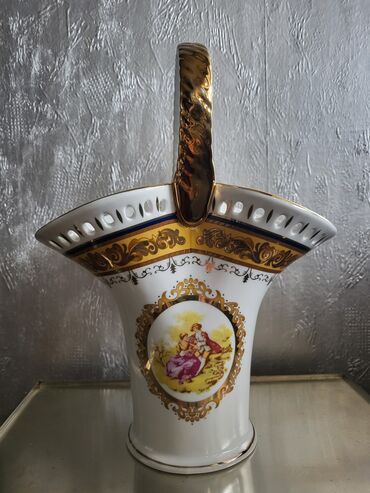 Ostali kućni dekor: Vaza,korpa nova vintaz Lordshade porcelan. Perfektan profesionalni — 2