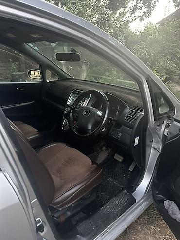 step wgn: Honda Stream: 2004 г., Автомат, Бензин, Минивэн — 6