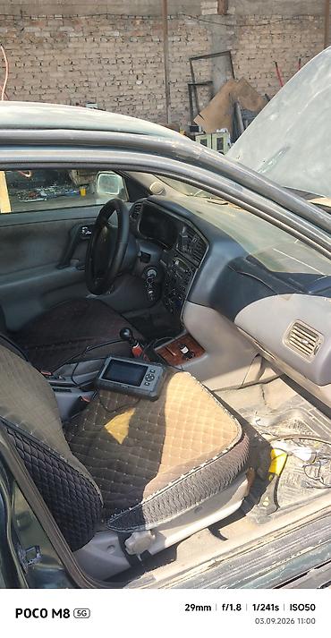 уто юто: Nissan Primera: 1999 г., 1.6 л, Механика, Газ, Седан — 6