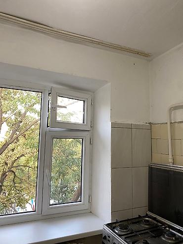 продаю квартиру мтф: 3 комнаты, 60 м², 104 серия, 4 этаж — 2