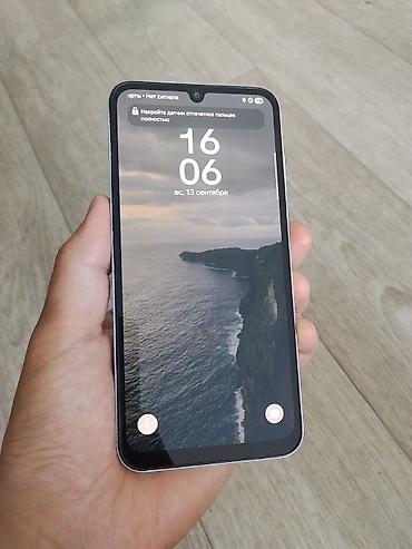 самсунг a20: Смартфон с экраном около 6" (каплевидный вырез под фронтальную — 1