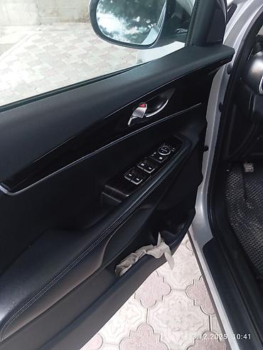 Kia: Kia Sorento: 2019 г., Кроссовер — 7