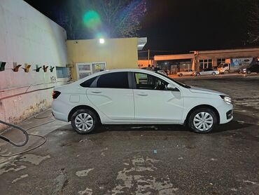 VAZ (LADA): LADA Vesta sedan lizinq di satılır 14 ayı verilib 7 mine satılır — 5
