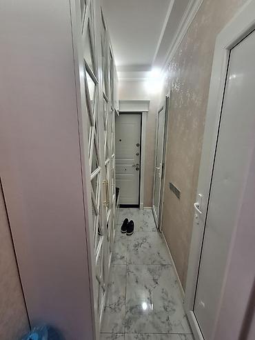 Mənzillər: Bakı, 3 otaqlı, Köhnə tikili, m. Nəsimi, 60 kv. m — 2