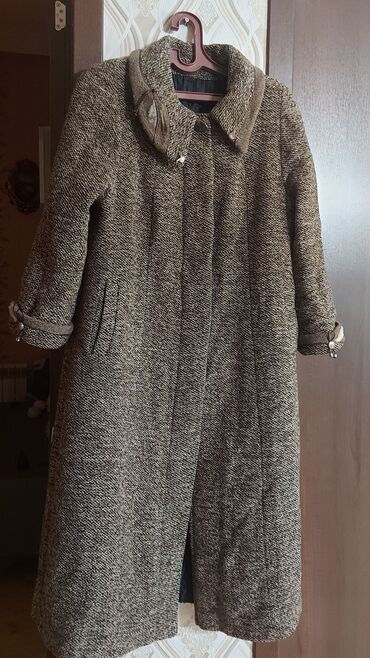 пальто: Пальто XL (EU 42), цвет - Серый