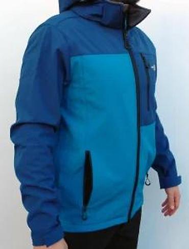 Jakne za prelazni period: Muška softshell jakna brenda Mountain Spirit, dizajnirana u dve — 23