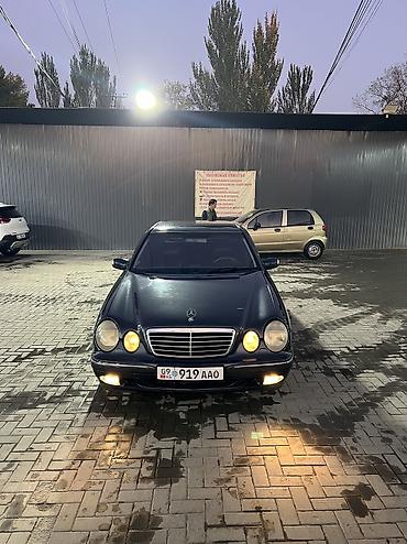 Mercedes-Benz E-Class: 2001 г., 4.3 л, Автомат, Бензин, Седан