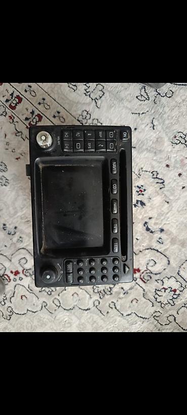 Колдонулган, 2-DIN, 9 ", Системасыз, Оперативдик эс-тутумсуз ГБ ОЭТ, Камтылган эс-тутумсуз Гб ПЗУ