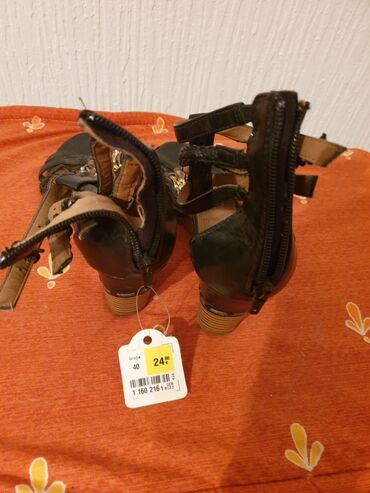 mokasine novi sad: Sandals, 40
