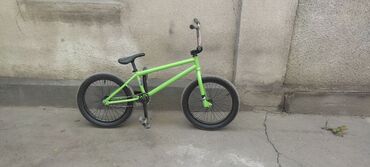 детский велосипед 8 лет для мальчиков: Продается BMX в отличном состоянии! Легкий и прочный каркас