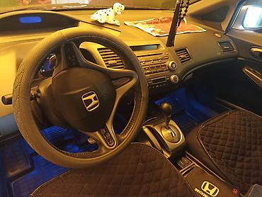 Honda: Honda Civic: 2006 г., Седан — 8
