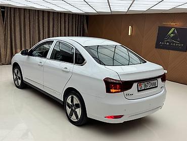 geely galaxy e5: Dongfeng : 2025 г., 0.1 л, Робот, Электромобиль, Седан — 4