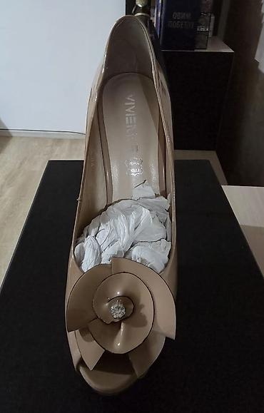 nike tn papuce: Elegantne ženske salonke na visoku štiklu - Boja: nude/bež lak - — 3