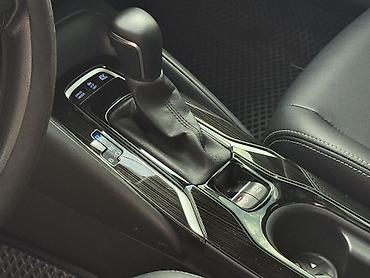 carina e: Toyota Corolla: 2021 г., 1.8 л, Вариатор, Гибрид, Седан — 7