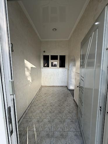 Коммерческая недвижимость: Продажа офисов 60 м², С ремонтом, Многоэтажное здание, 1 этаж — 3