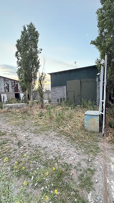 Продажа коттеджей и домов: Продаётся животноводческая ферма (сарай) в отличном месте! 📍 Удобное — 6