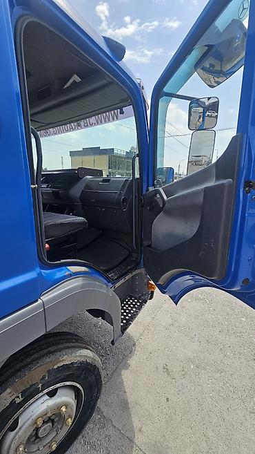 арзан матиз 1: Грузовое шасси Mercedes-Benz Atego (кабина-дневка), синего цвета. 4.3 — 4