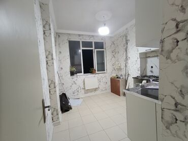 Yeni tikili: Studiya, Yeni tikili, 40 kv. m — 3