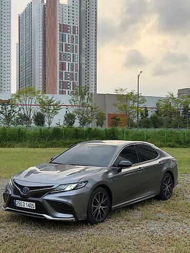 Toyota Crown: 2023 г., 2.5 л, Гибрид, Кроссовер at lalafo.kg Toyota Crown: 2023 г., 2.5 л, Гибрид, Кроссовер