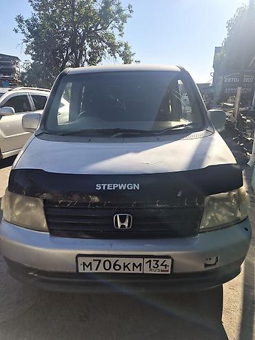 защитник: Honda Stepwgn: 2001 г., 2 л, Автомат, Бензин, Минивэн — 1