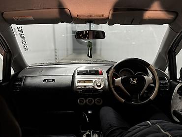 fit 2012: Honda Fit: 2004 г., 1.3 л, Автомат, Бензин, Хэтчбэк — 7