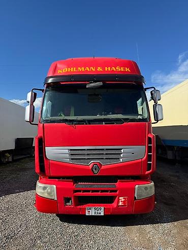 Тягачи: Тягач, Renault, 2013 г., Шторный — 1