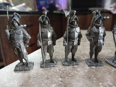 Fiqurlar: Fiqur — 9