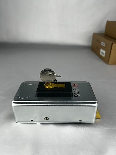 Qapı zamokları: Məhsul: DOOR FIX mexaniki qapı kilidi Təsvir: - Metal gövdəli, üstünə — 1