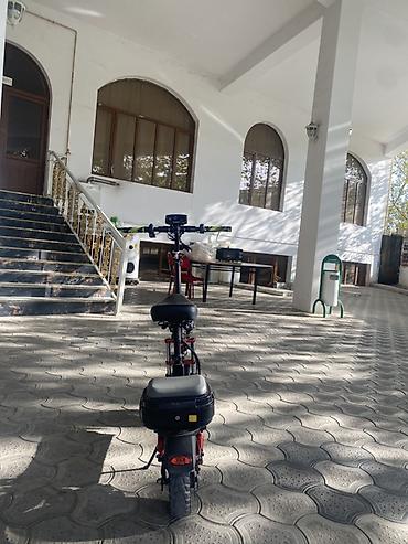 pro scooter: Oturacaqlı elektrik skuter. Şəhərdaxili hərəkət üçün rahat və praktik — 2