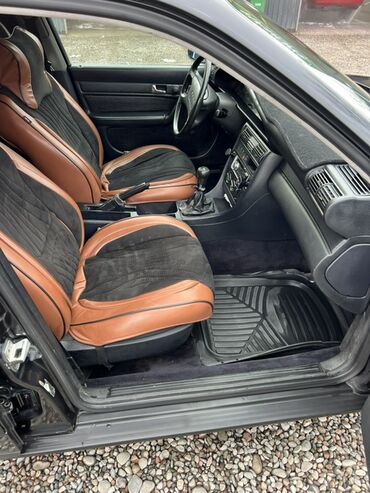 Audi: Audi 100: 1991 г., 2 л, Механика, Бензин, Седан — 12