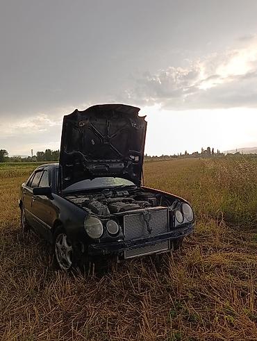 замик: Mercedes-Benz E-Class: 1995 г., 3.2 л, Автомат, Бензин, Седан — 4