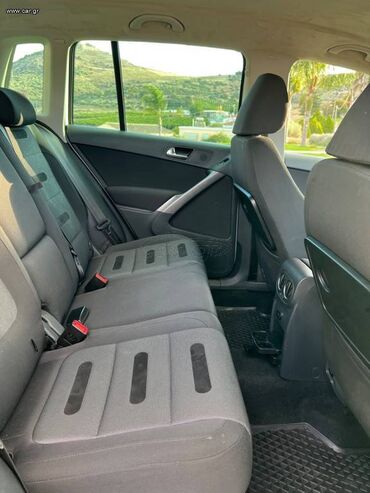 Volkswagen: Volkswagen Tiguan: 1.4 l. | 2010 έ. SUV/4x4 — 9