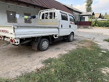 химия авто: Kia Bongo III двурядная кабина, бортовой малотоннажный грузовик. Год — 4