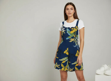 sukienki w kwiaty plus size na wesele: Комбінезон жіночий, розмір M