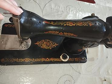 gitara sekilleri: Qədimi paltartikən masin. Klassik dizaynlı tikiş maşını - Korpus — 3