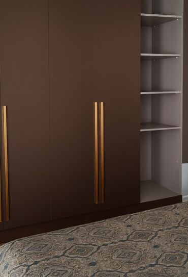 Yataq otağı dəstləri: İkinəfərlik çarpayı, Dolab, Komod, Azərbaycan, İşlənmiş — 1