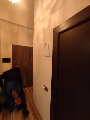 Yeni tikili: 3 otaqlı, Yeni tikili, 64 kv. m — 23