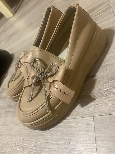 dəri jaket: Bej rəngli qadın loaferləri 36razmer 5azn - Model: slip-on loafer - — 1