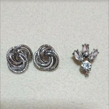 cartier ogrlica cena: Screwback earrings, Guess, Material: Silver