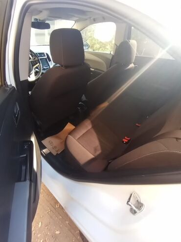 Chevrolet: Chevrolet Aveo: 1.4 l | Sedan — 4