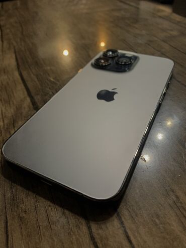 Apple iPhone: IPhone 13 Pro, Б/у, 256 ГБ, Чехол, 83 %