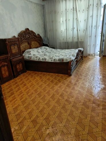 Köhnə tikili: Bakı, Badamdar qəs., 4 otaqlı, Köhnə tikili, 84 kv. m