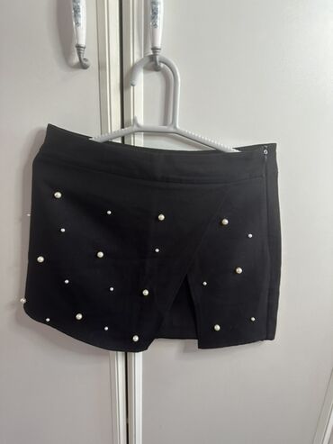 Dəstlər, kostyumlar: Qadın geyim dəsti -geyimlerin her biri 5 manatdl cox yaxsl — 53