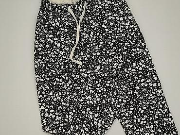 czarne cargo pull and bear: SZACHOWNICA, Spodnie materiałowe damskie, rozmiar S — 1