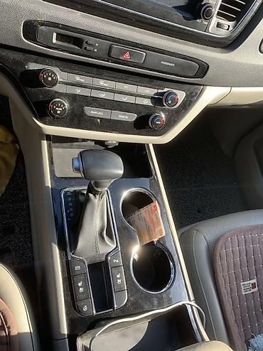 Kia: Kia Carnival: 2019 г., 2.2 л, Типтроник, Дизель, Минивэн — 4