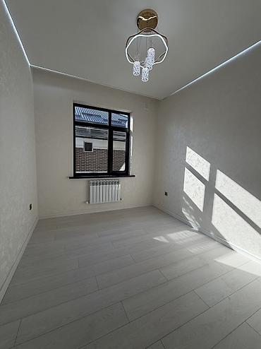 Үйлөрдү сатуу: 4 бөлмө, 120 м², 3 соток, Бишкек, Новопавловка а — 8