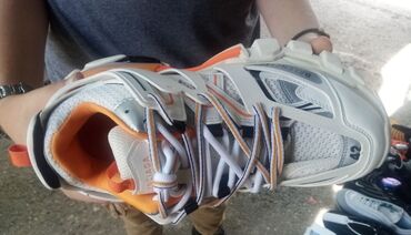 Patike: Balenciaga, 38 — 7